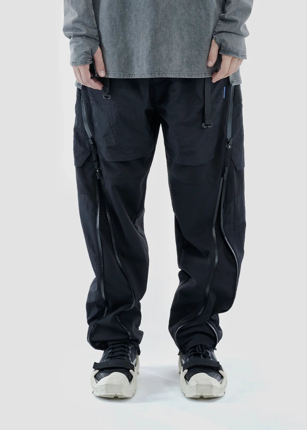 155 DOUBLE SHAPE ZIPPER WATERPROOF PANTS - BLACK