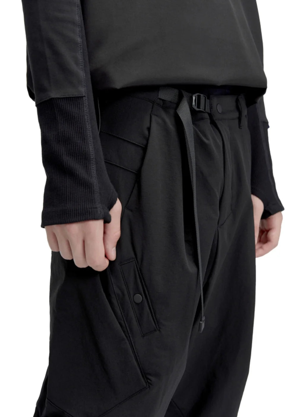 089 MULTI-STRUCTURE TAPERED PANTS